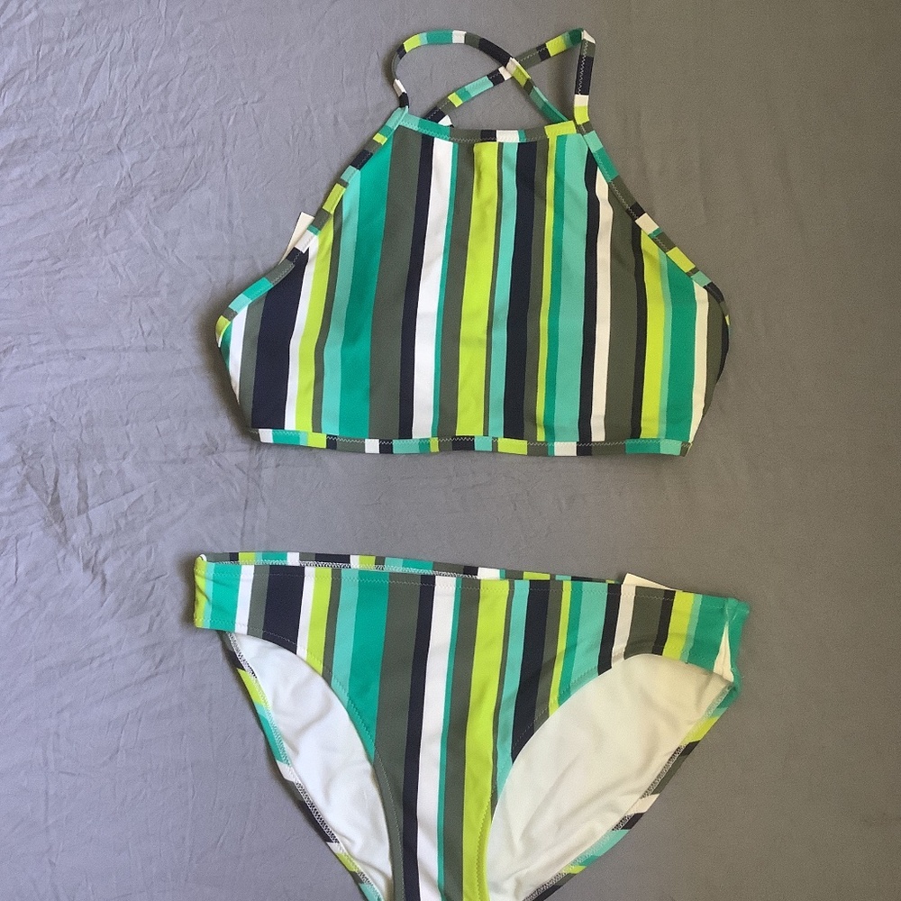 NWT Aerie 2 piece bikini bathing suit size M with tags
